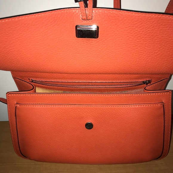 Gucci Bamboo Daily Limited Edition Shoulder Bag - Picture 3 of 8